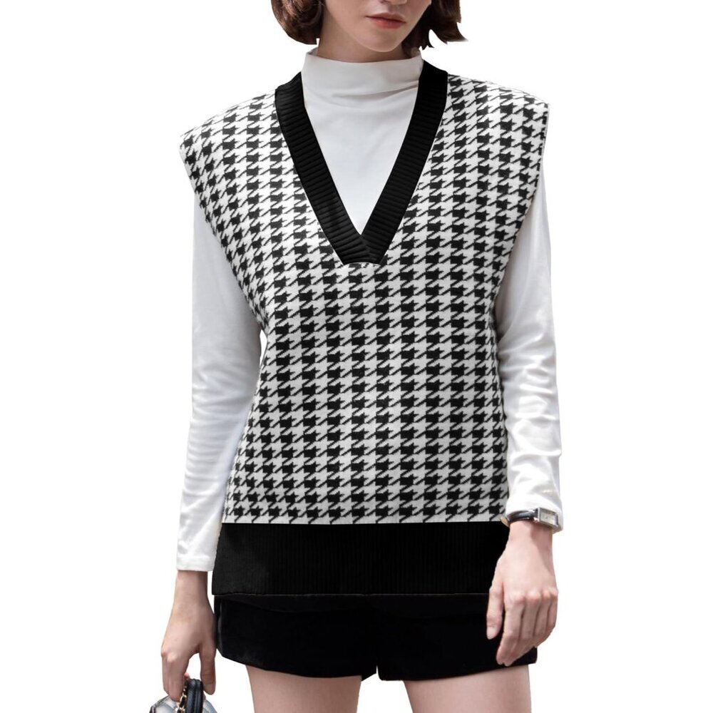 Women's Oversized Houndstooth Sweater Vest V-Neck Knit Top for Fall Winter